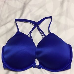 Victoria Secret’s Bra 34DD
